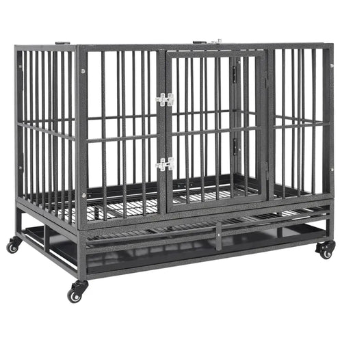 Black steel dog crate with hinged front door, removable tray and four caster wheels, angled view on white background